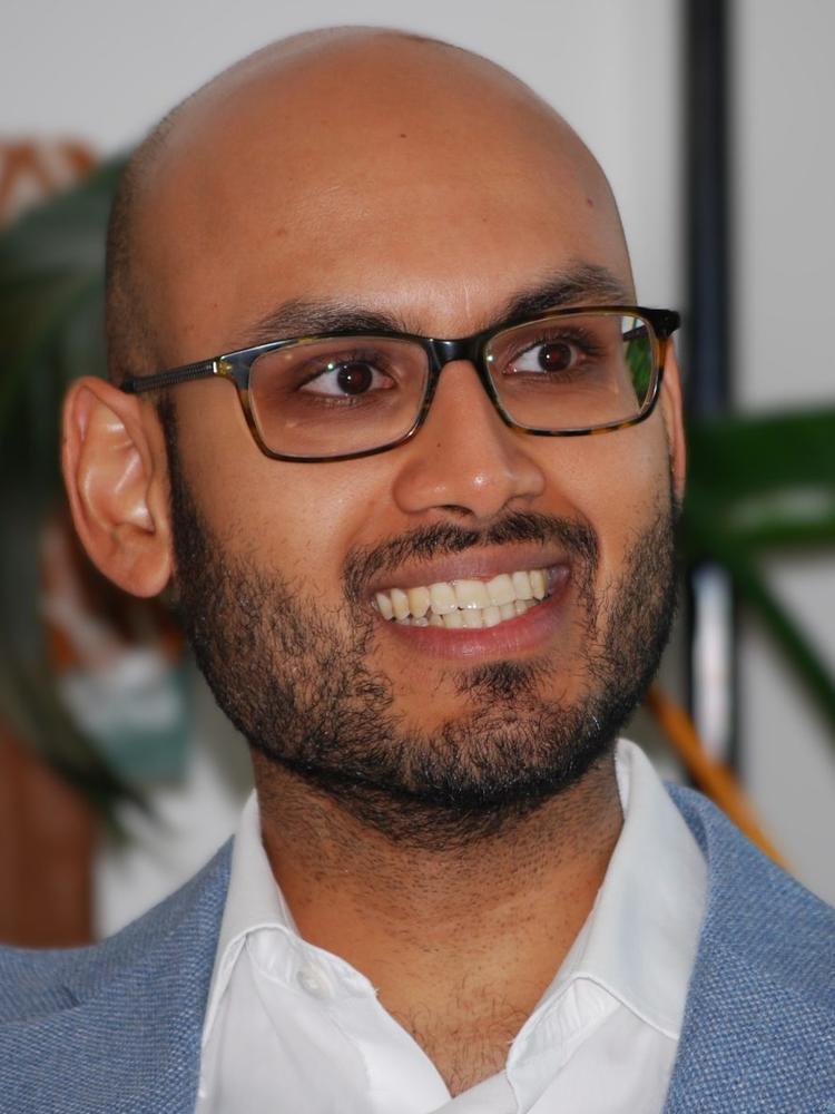 Headshot of Karthik Sastry